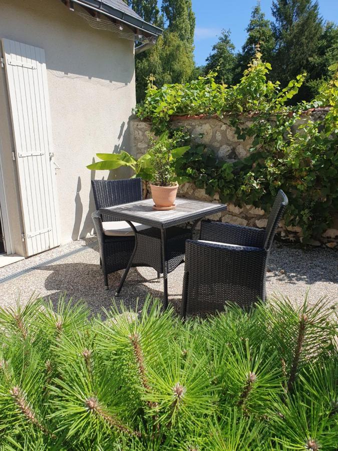 Bed and Breakfast Le Coeur De La Petite Cisse Monteaux Exterior foto